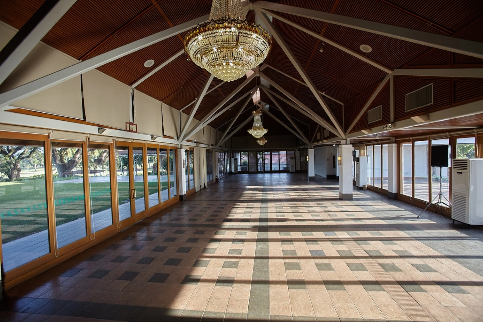 Quest Plus Conference Center, Clark