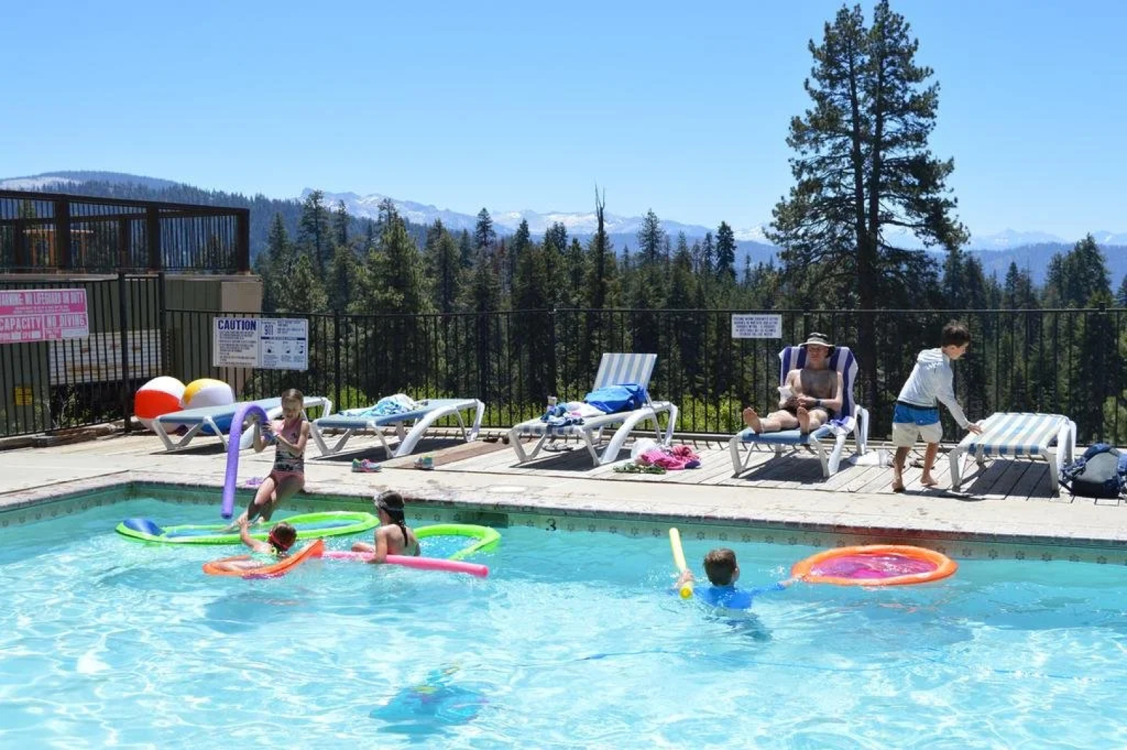 Montecito Sequoia Lodge