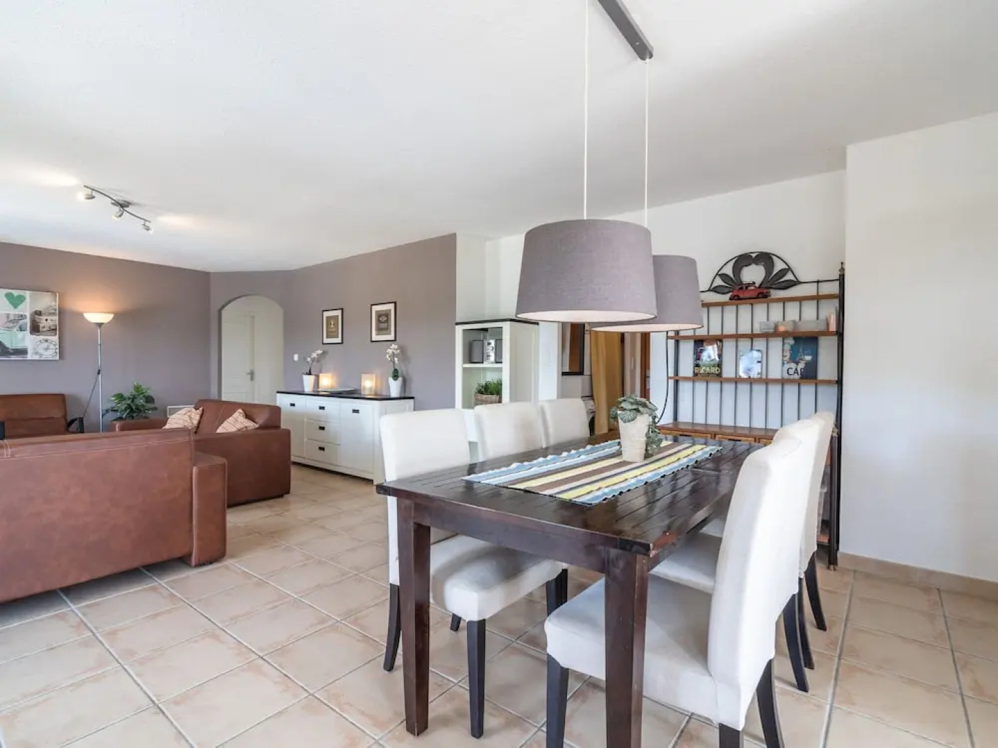 Holiday Villa With Aircon, Jacuzzi, Private Swimming Pool, Playground and More