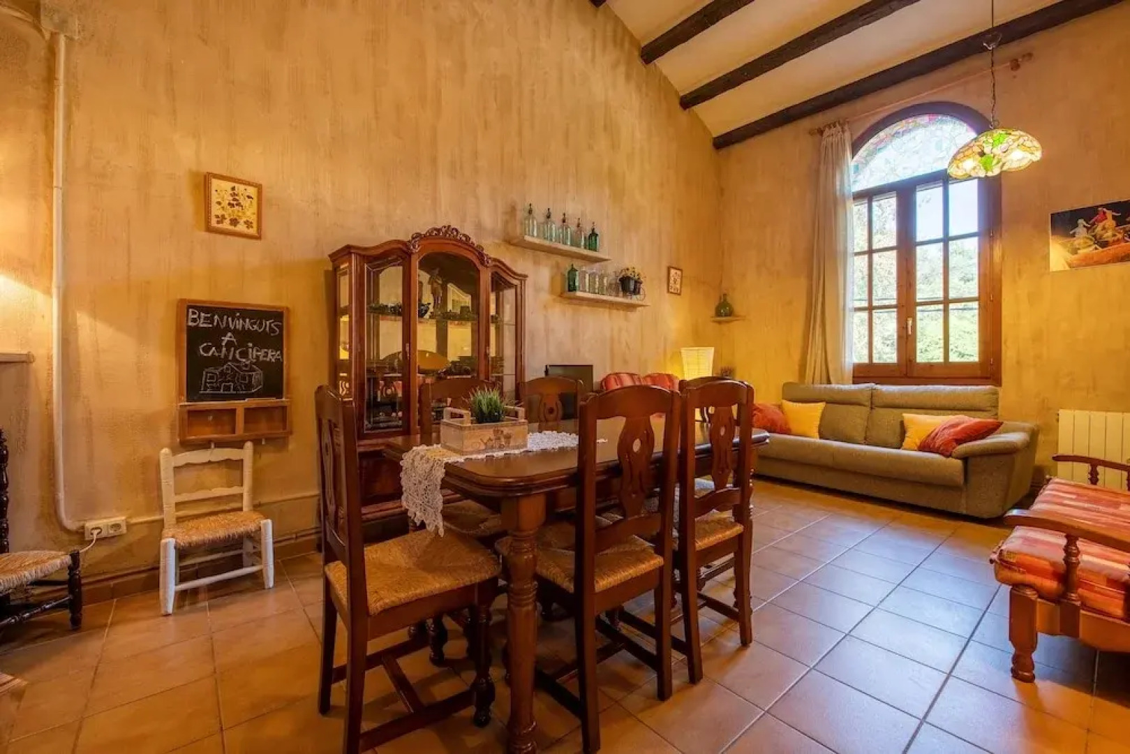 Can Cirera, Rural House In Girona