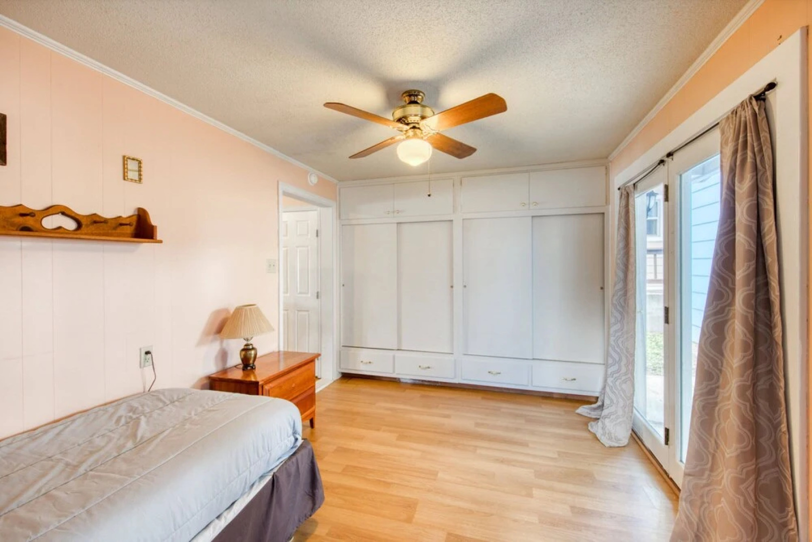 River Oaks Lookout - Unit A