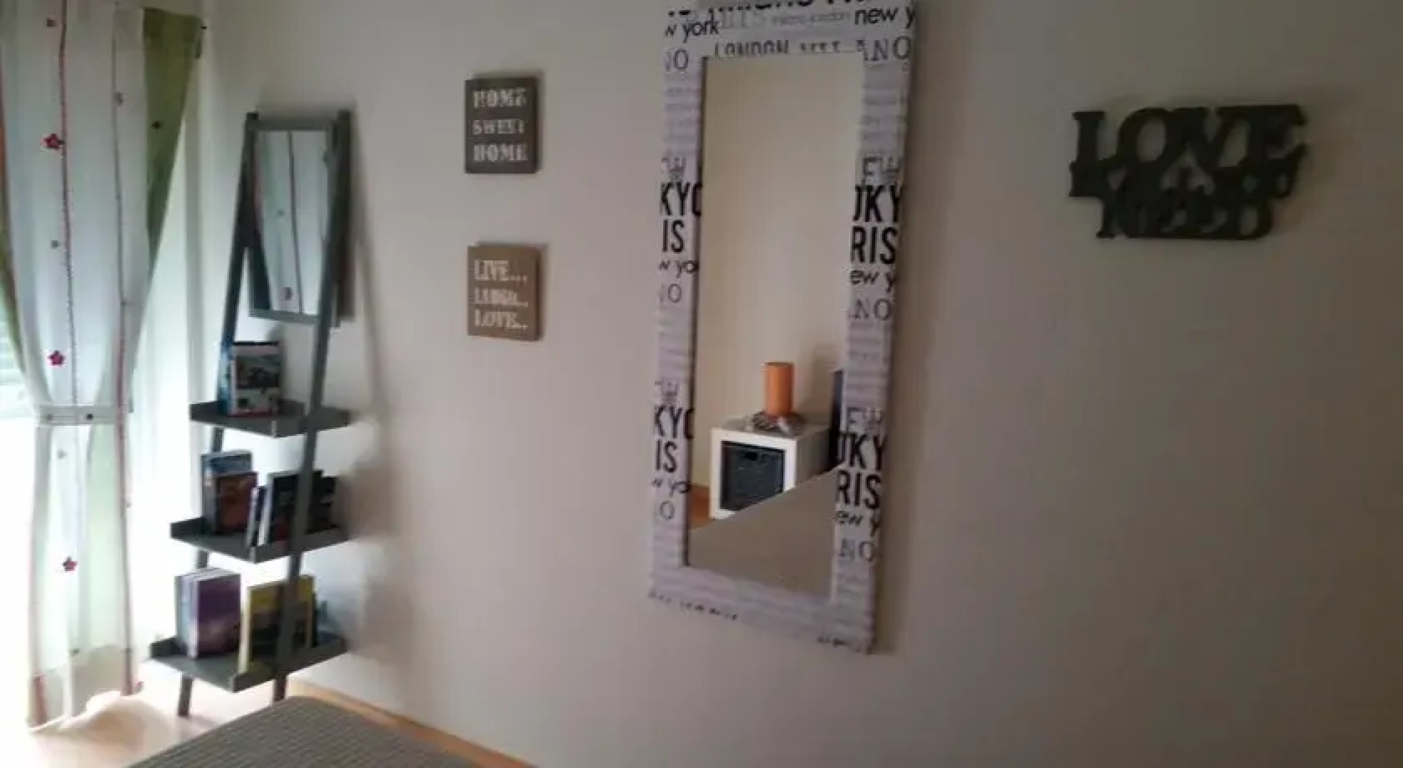 Quarto na zona da Caparica