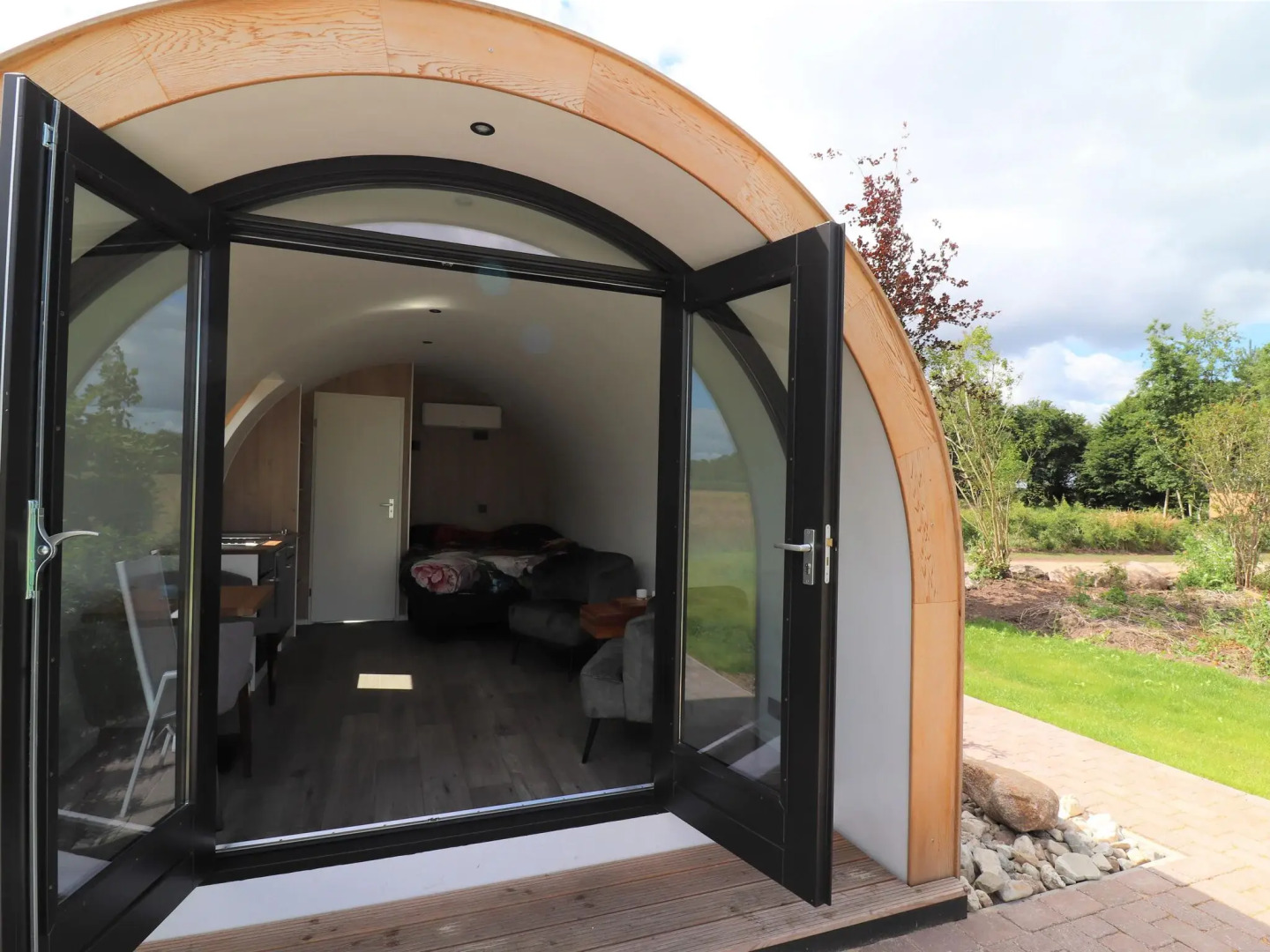 Unique Nature Lodge With Unobstructed View