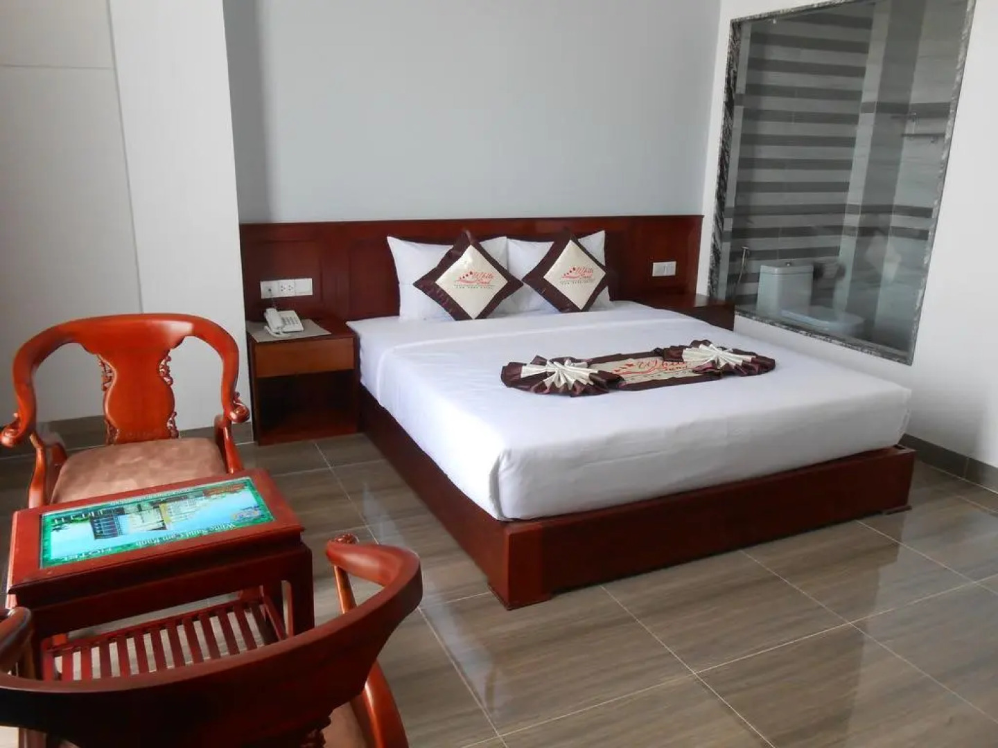 White Sand Cam Ranh Hotel