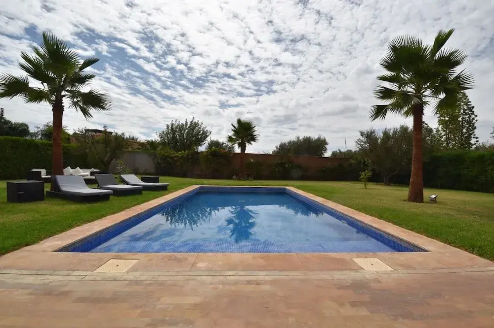 Apple Villa De Luxe 5