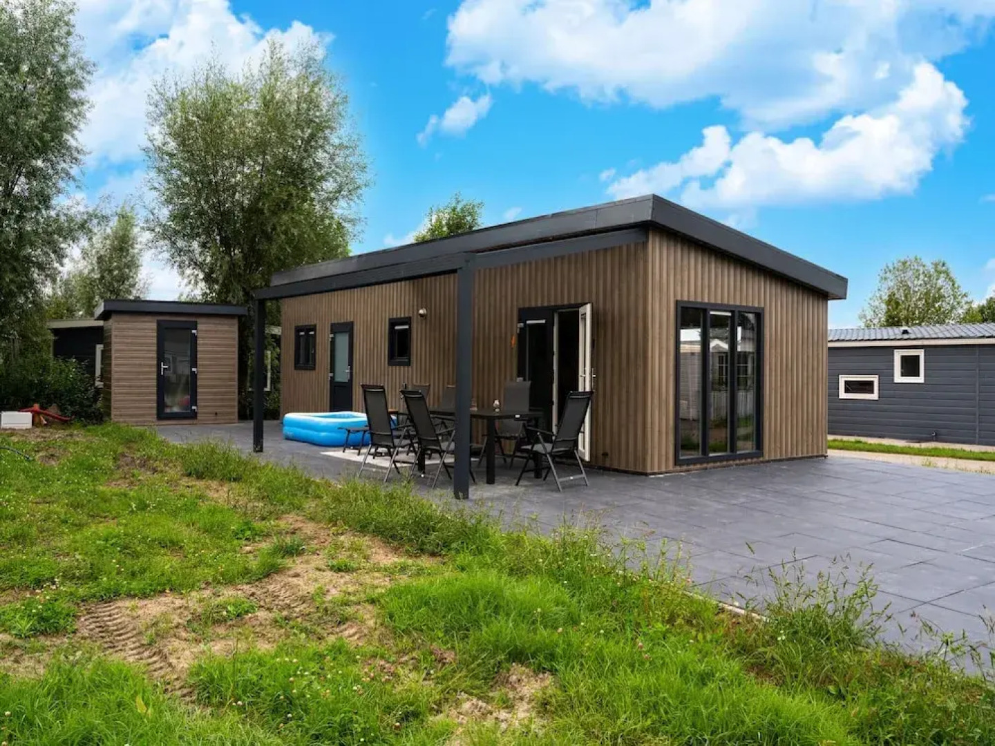 Holiday Home in Molenschot Near Nature Reserves