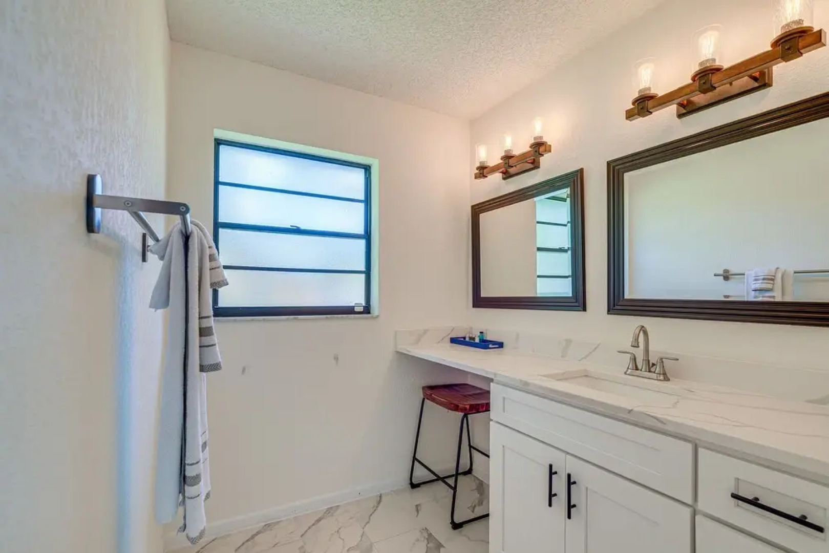 Spring Hill Retreat W/ Pool: 7 Mi To Weeki Wachee!