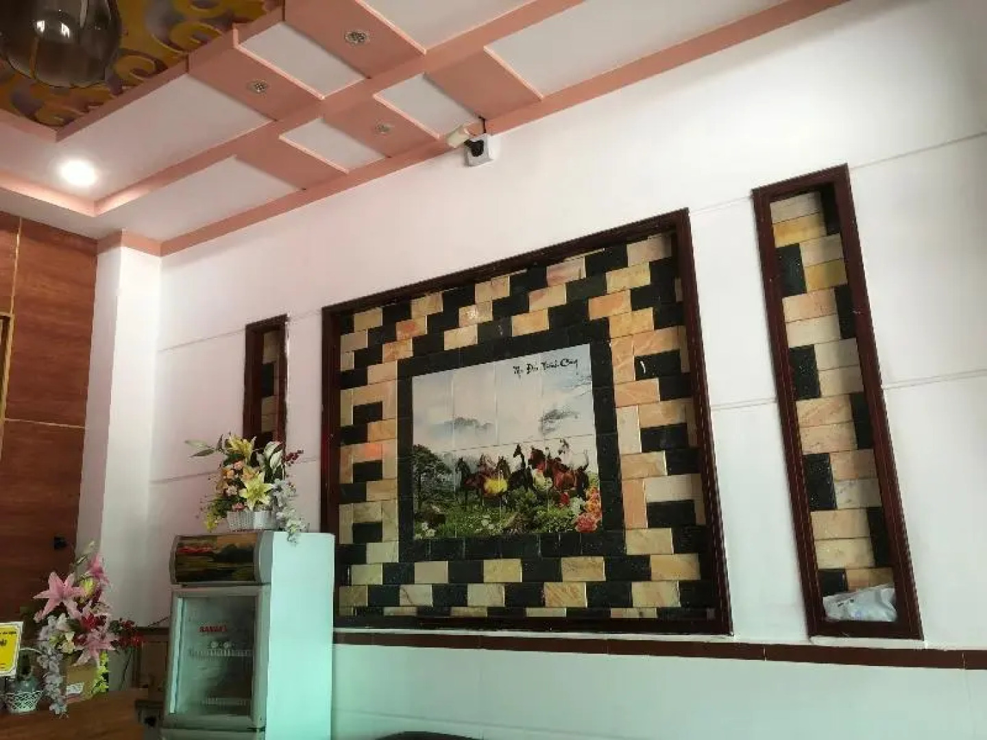 Hoa Ban Hotel by ZUZU