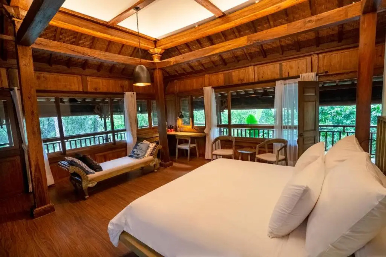 Tira Vilagna Suites & Spa