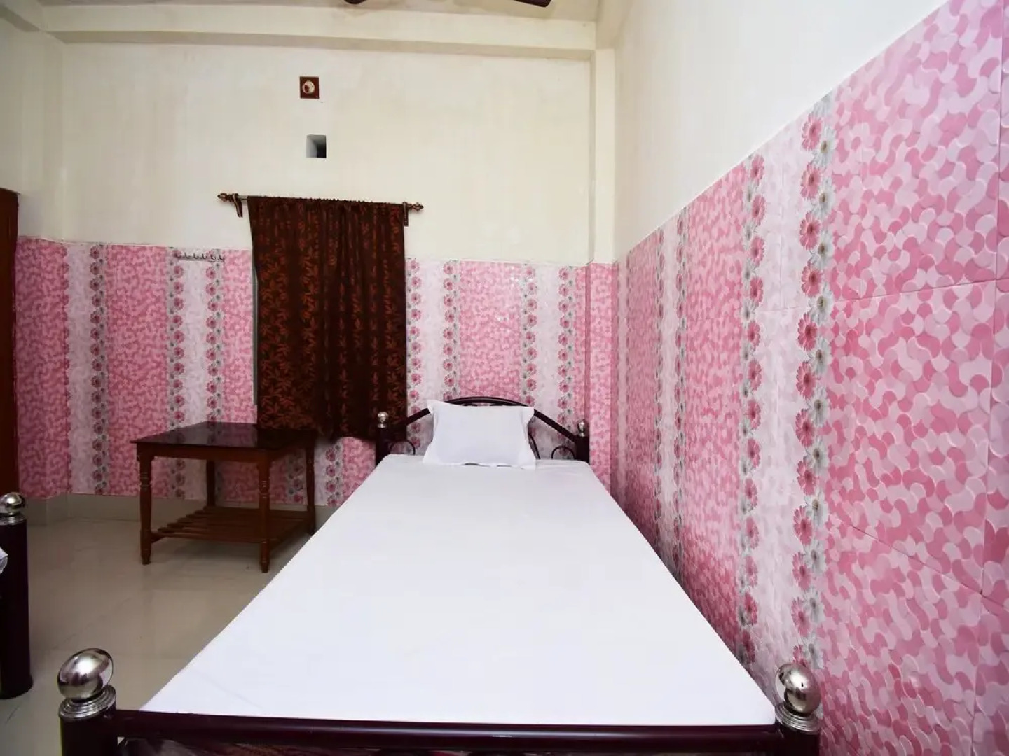 SPOT ON 43675 Apanjan Resort