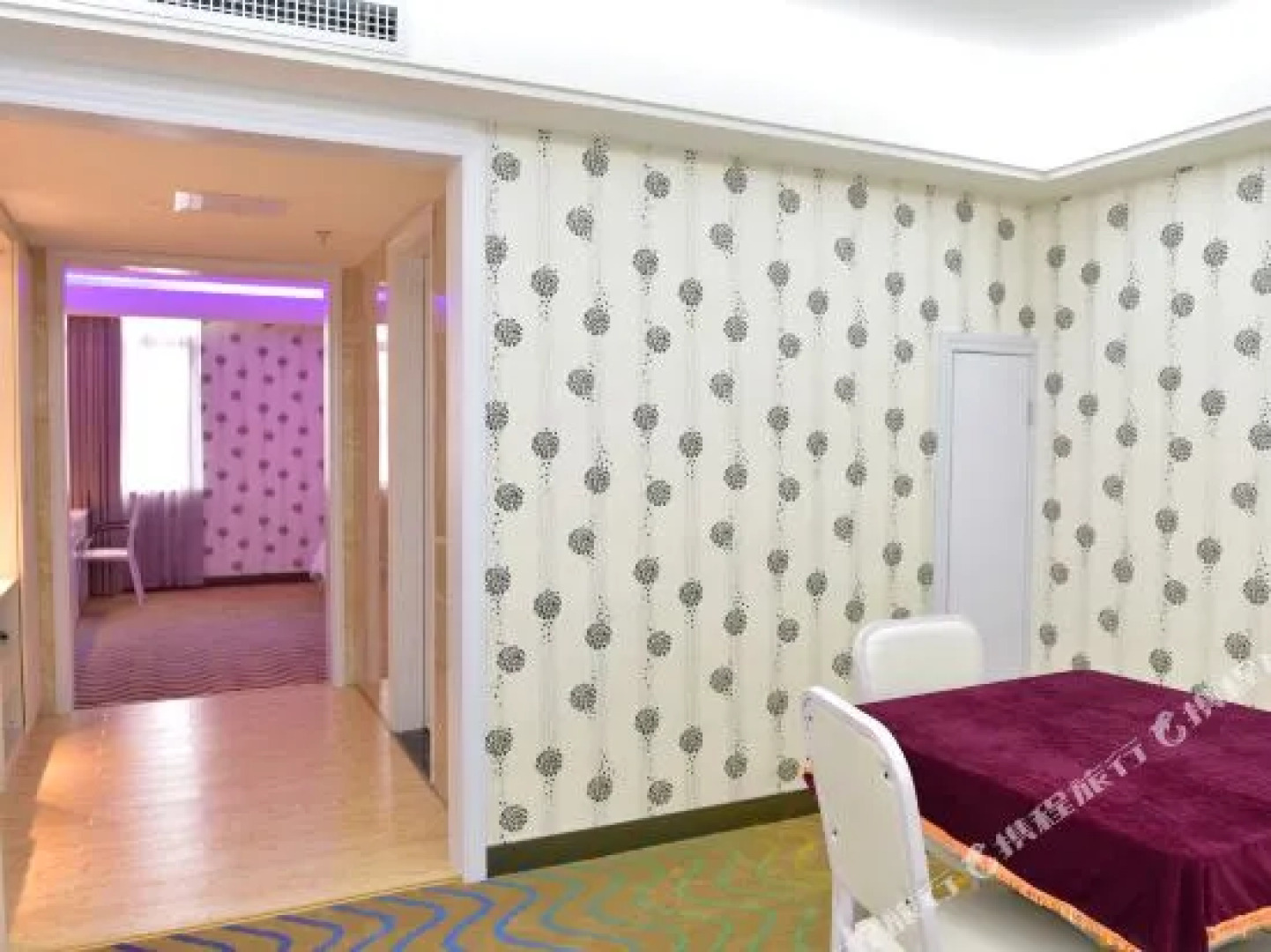 Jiulong Lixing Hotel