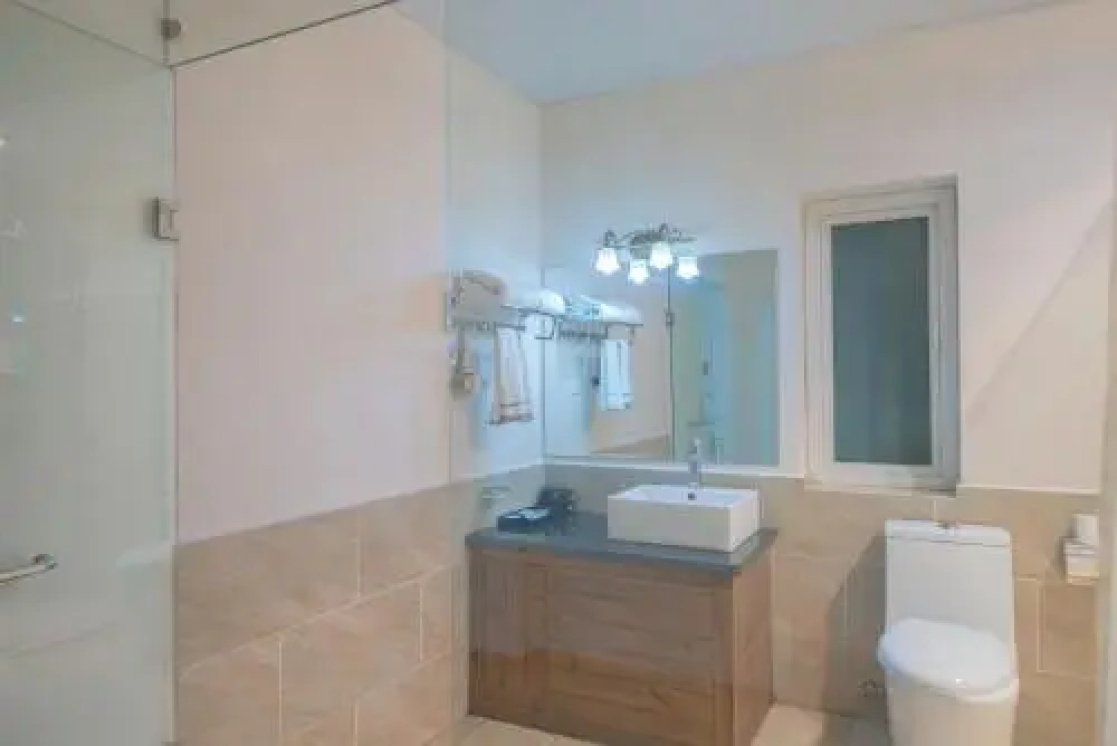 Dali Photography Theme Hostel