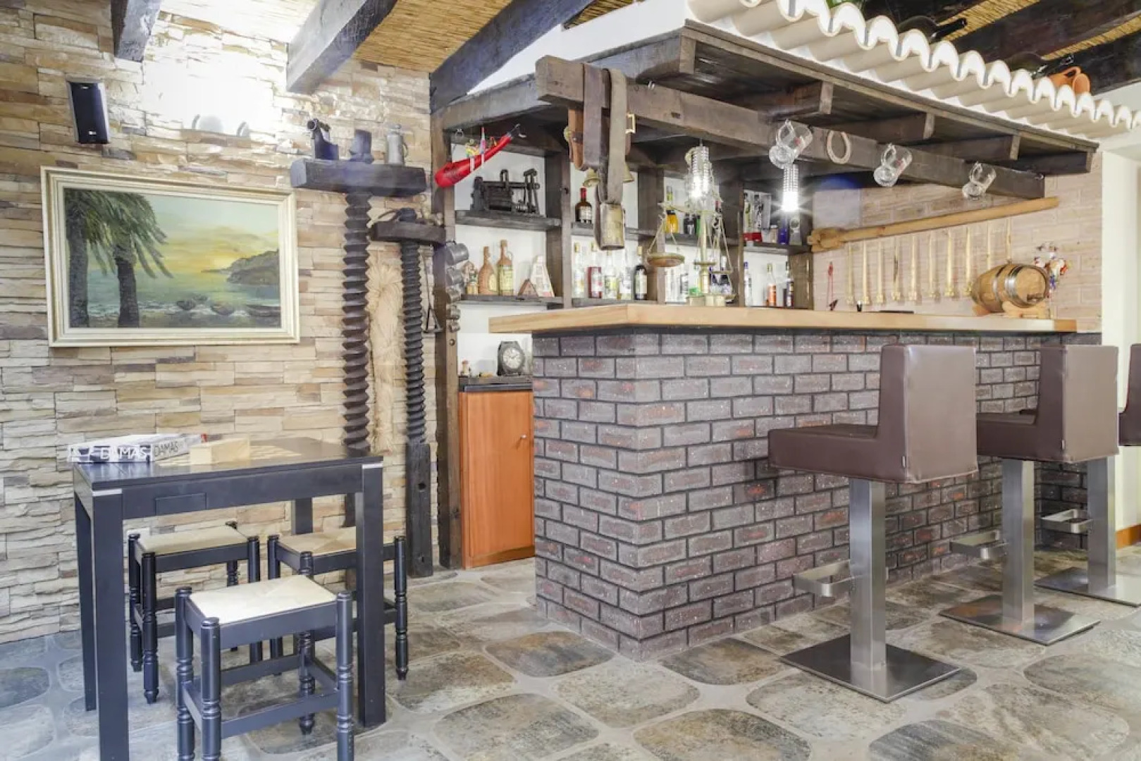 Cris's Home by Our Madeira