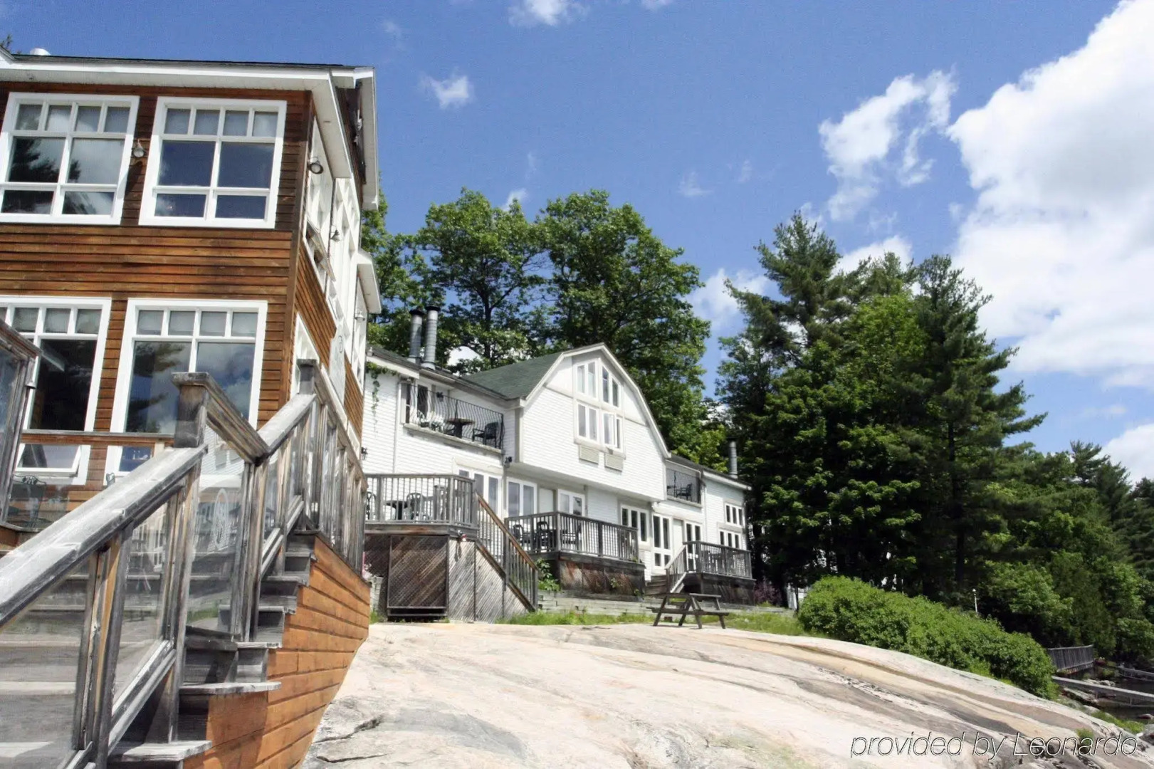 Rocky Crest Golf Resort