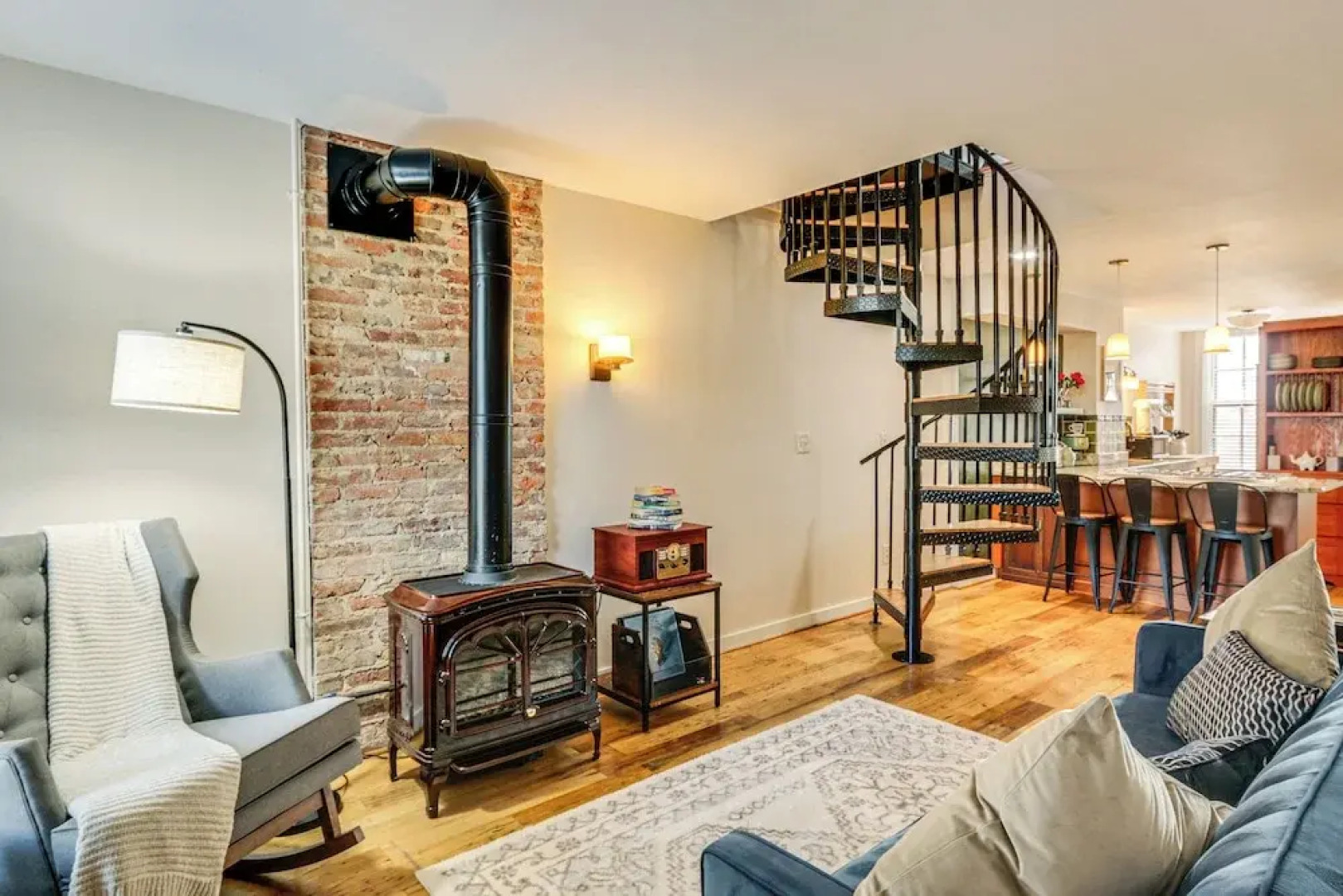 Dtwn at Your Door: Historic Frederick Gem w/ Yard!