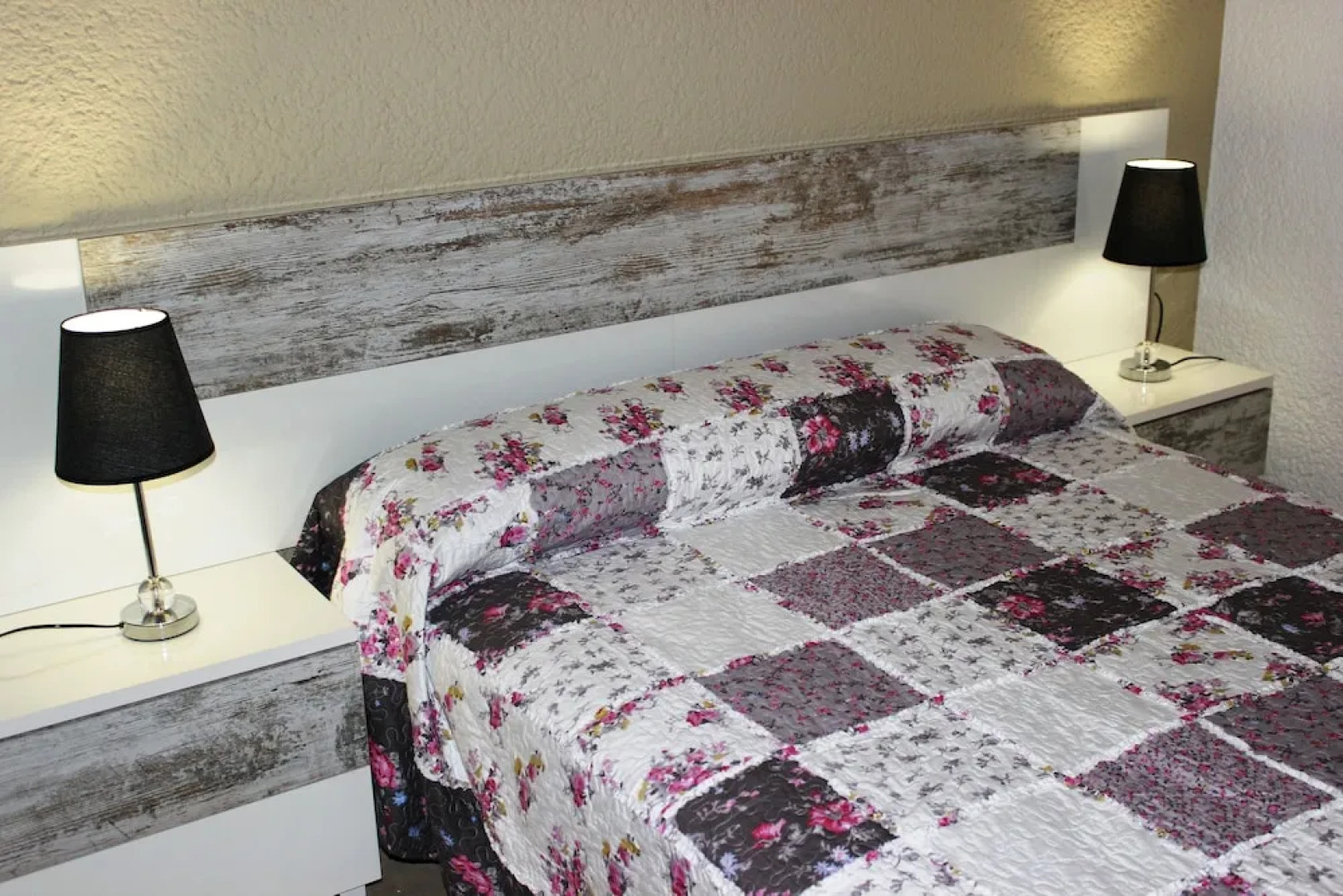 113 Campo Olivar, 501