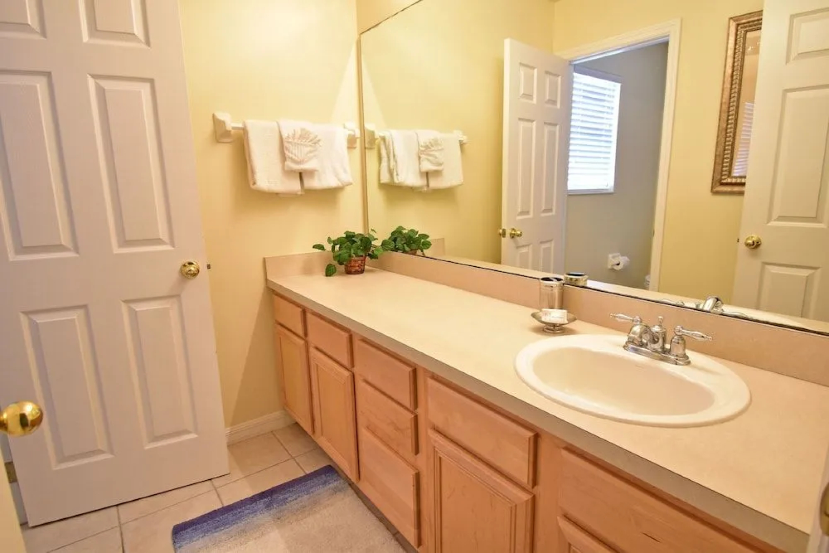 414HC Orange Grove View 5 Br villa by RedAwning