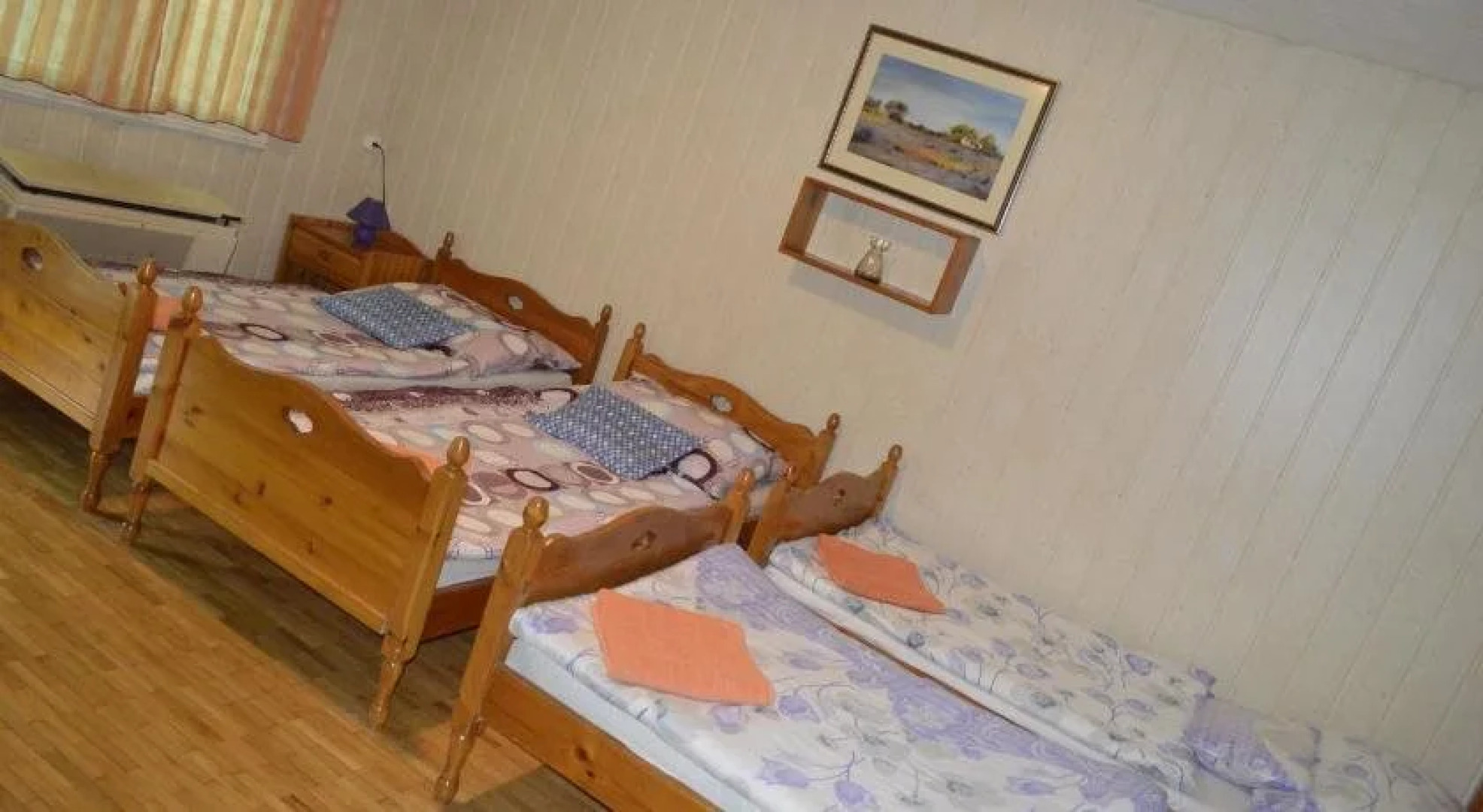 Laci Maganszallashely