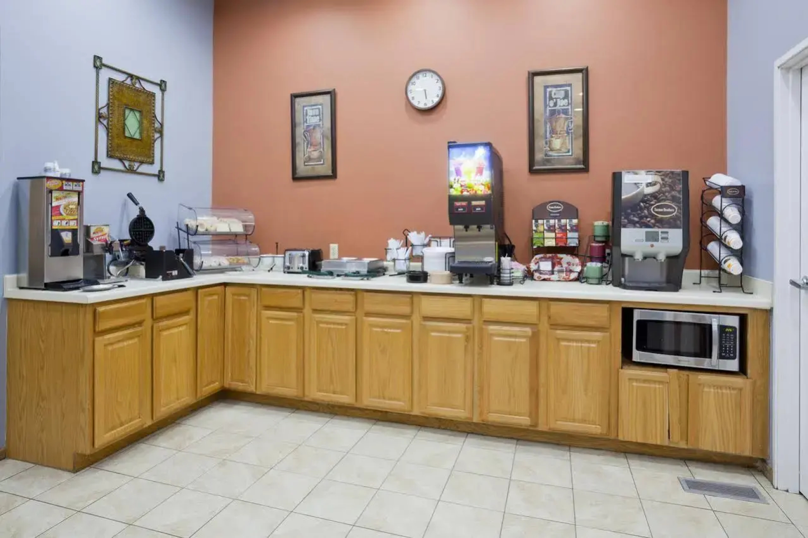 Grandstay Hotel and Suites