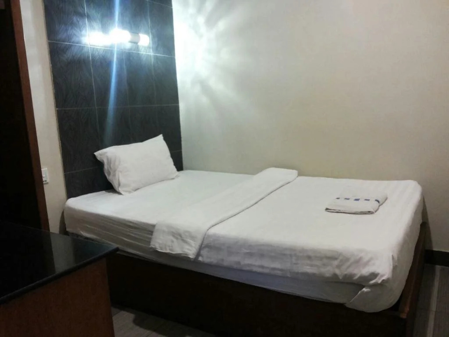 682 Lodge by OYO Rooms