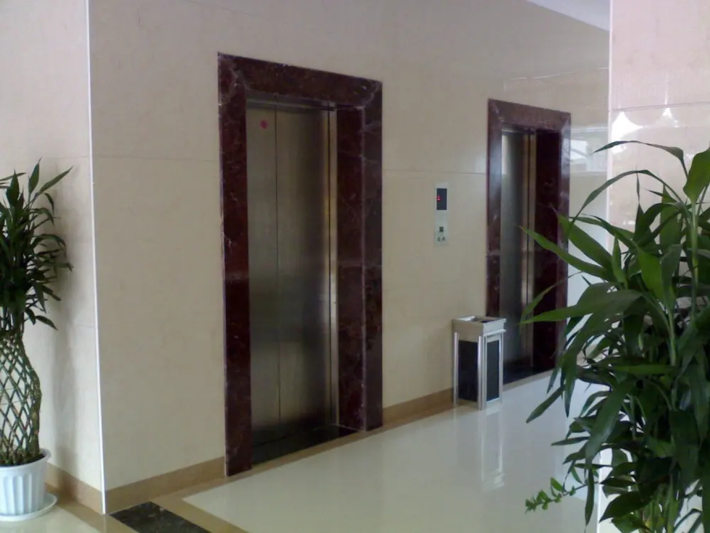 Royal Hotel Luang Namtha ' Huang Ching'