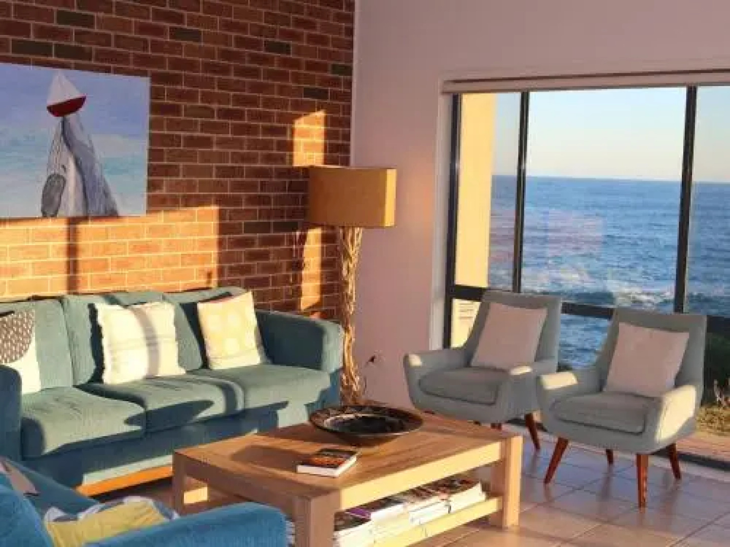 Ocean Views' 4 Ocean Street - air conditioned luxury with beautiful ocean views