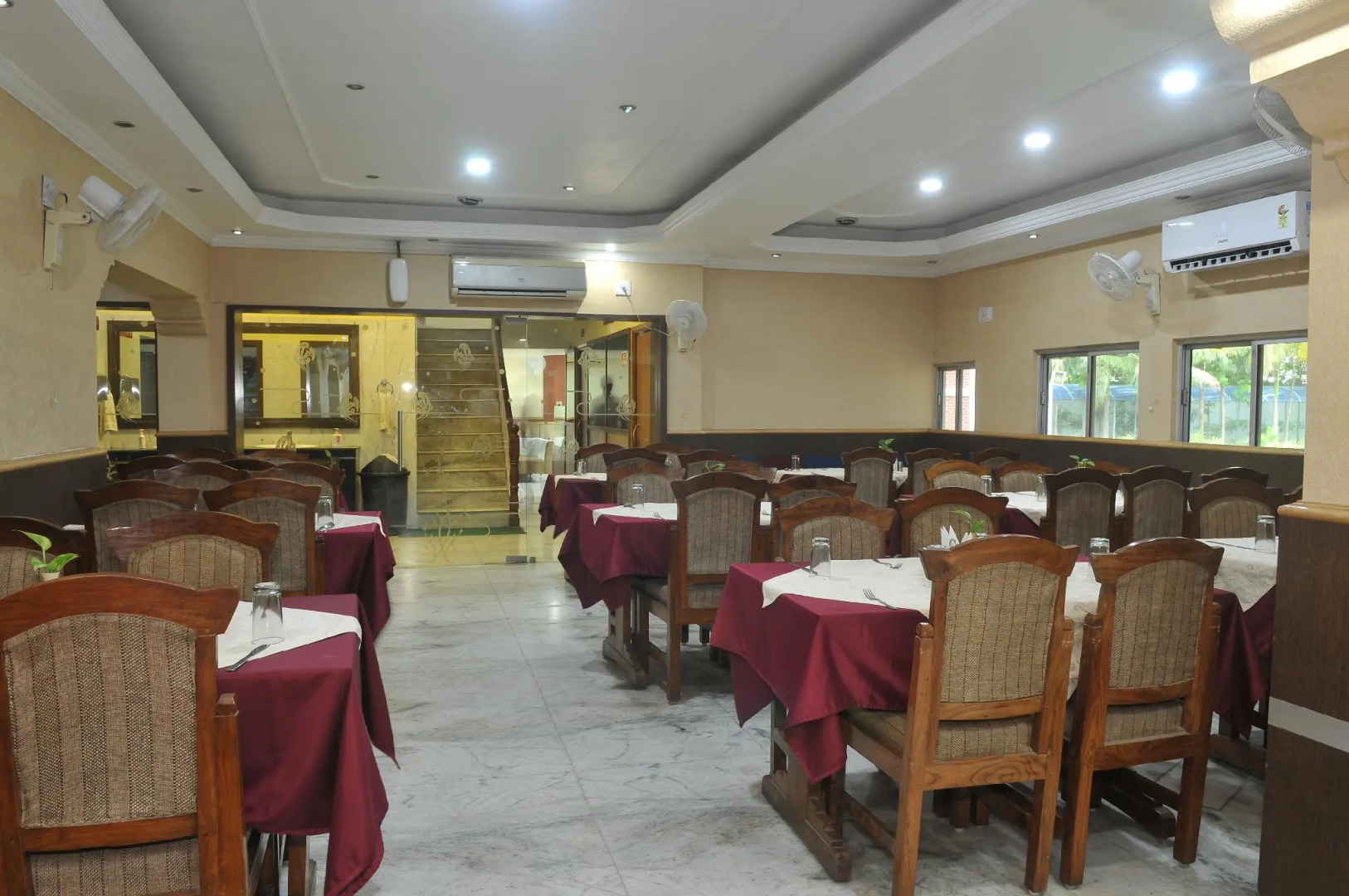 Hotel Delta International