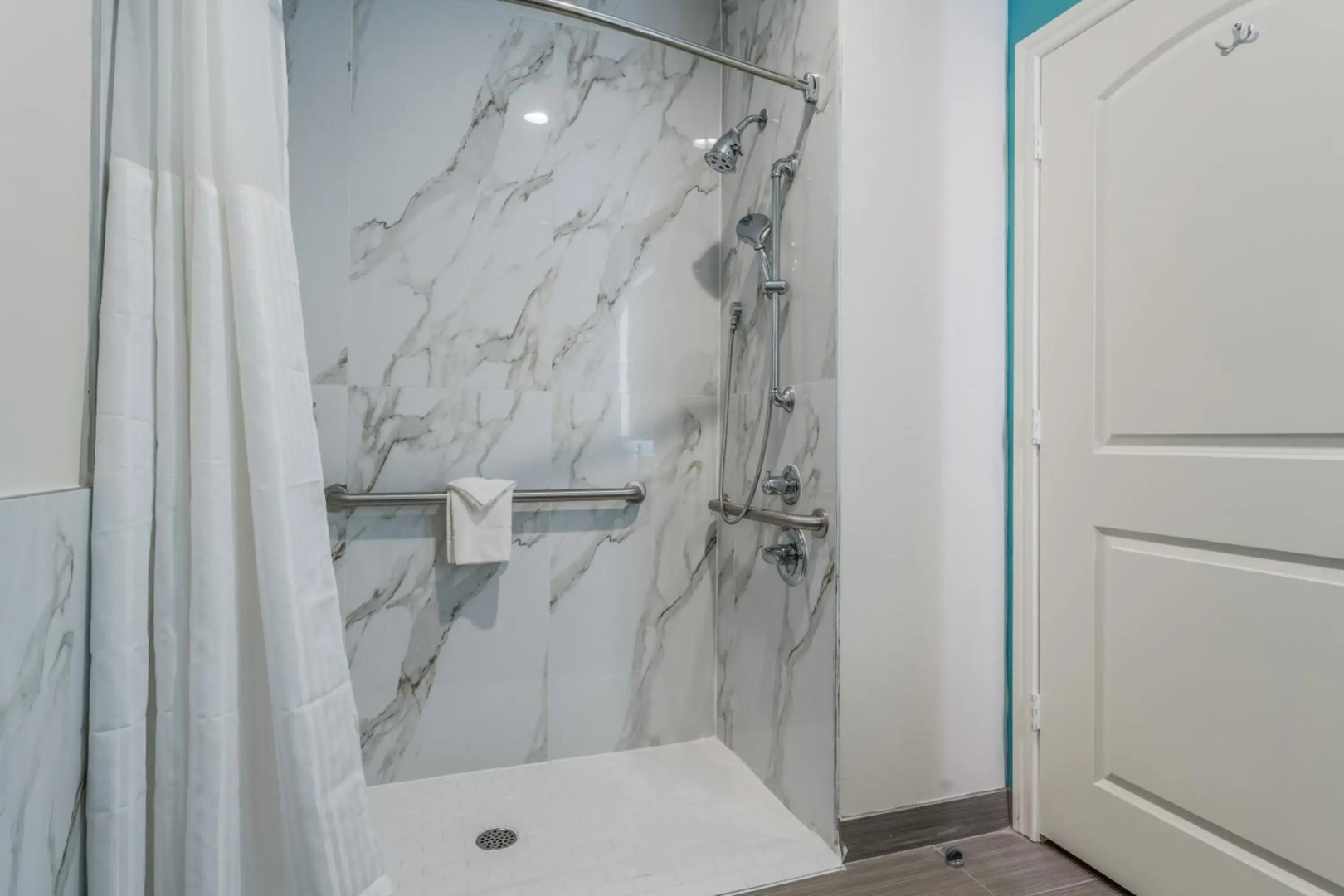 Red Lion Inn & Suites Katy