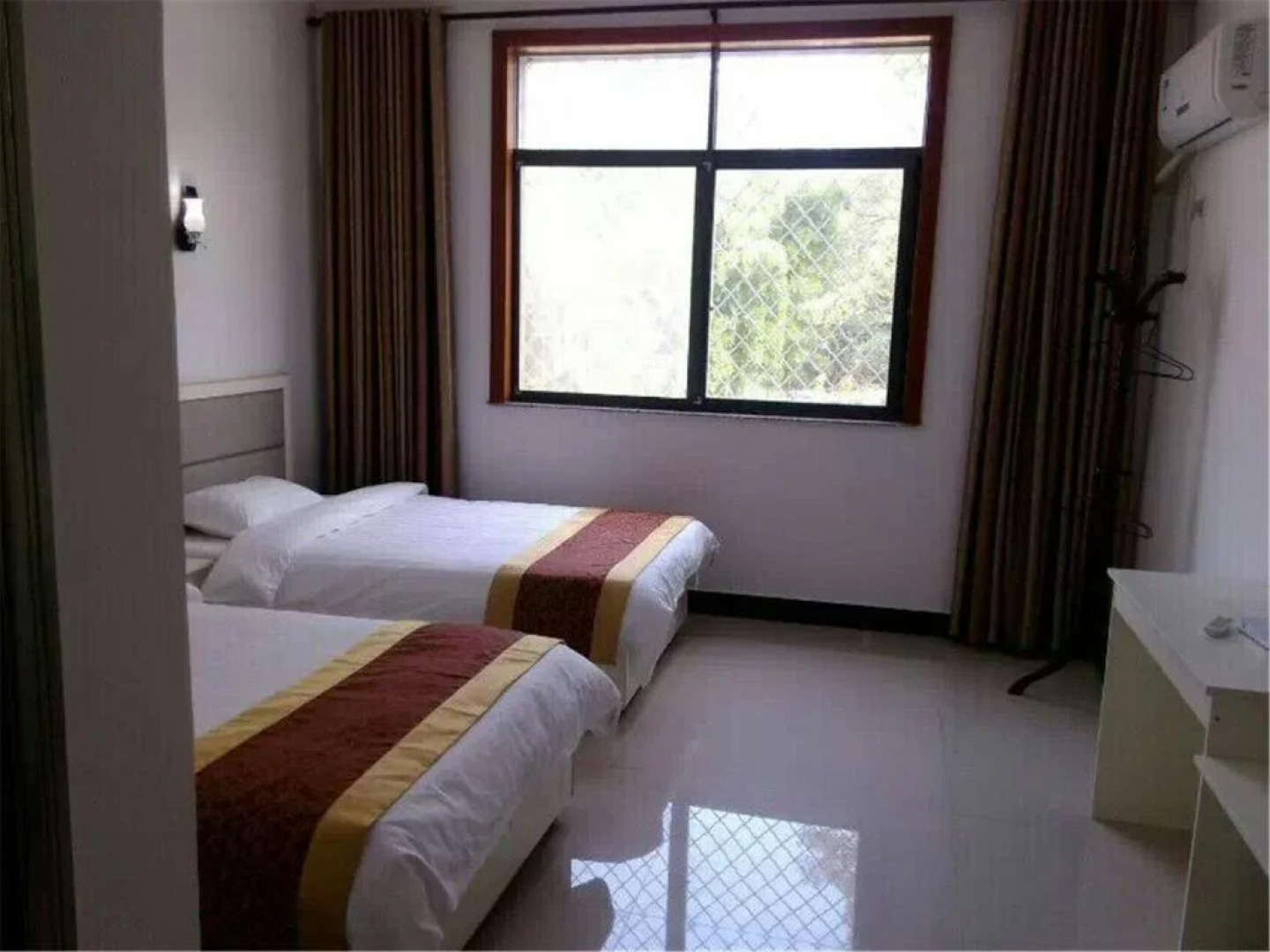 Yingtan Nanfang Ying Hotel