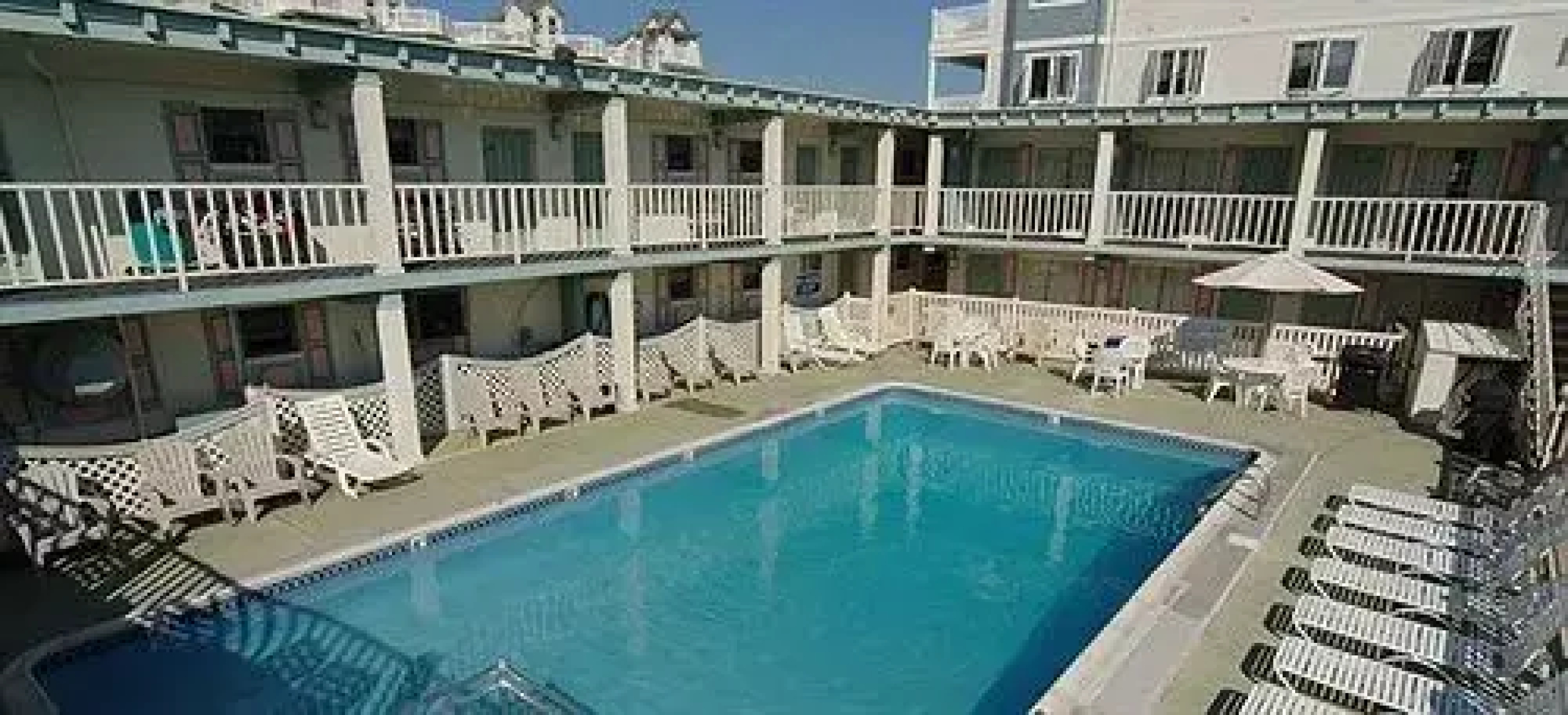 Sand Castle Motel & Restaurant