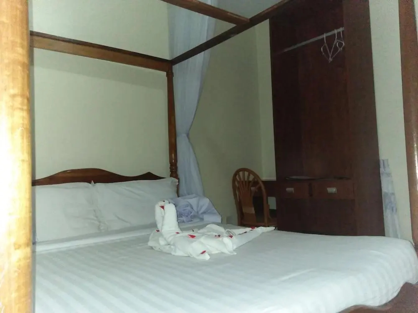 Tea Tot Paradise Hotel