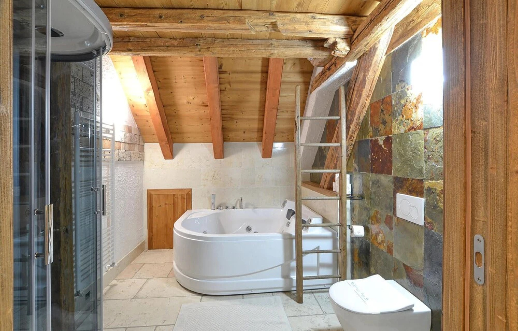 Amazing Apartment in Ovaro With 3 Bedrooms and Wifi