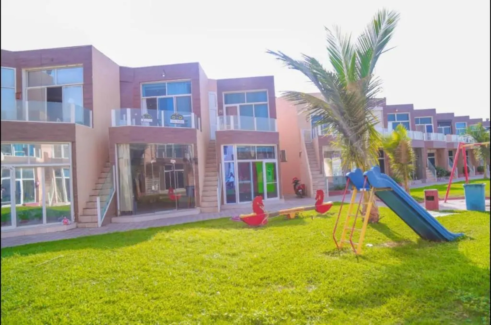 Happiness Chalet 512