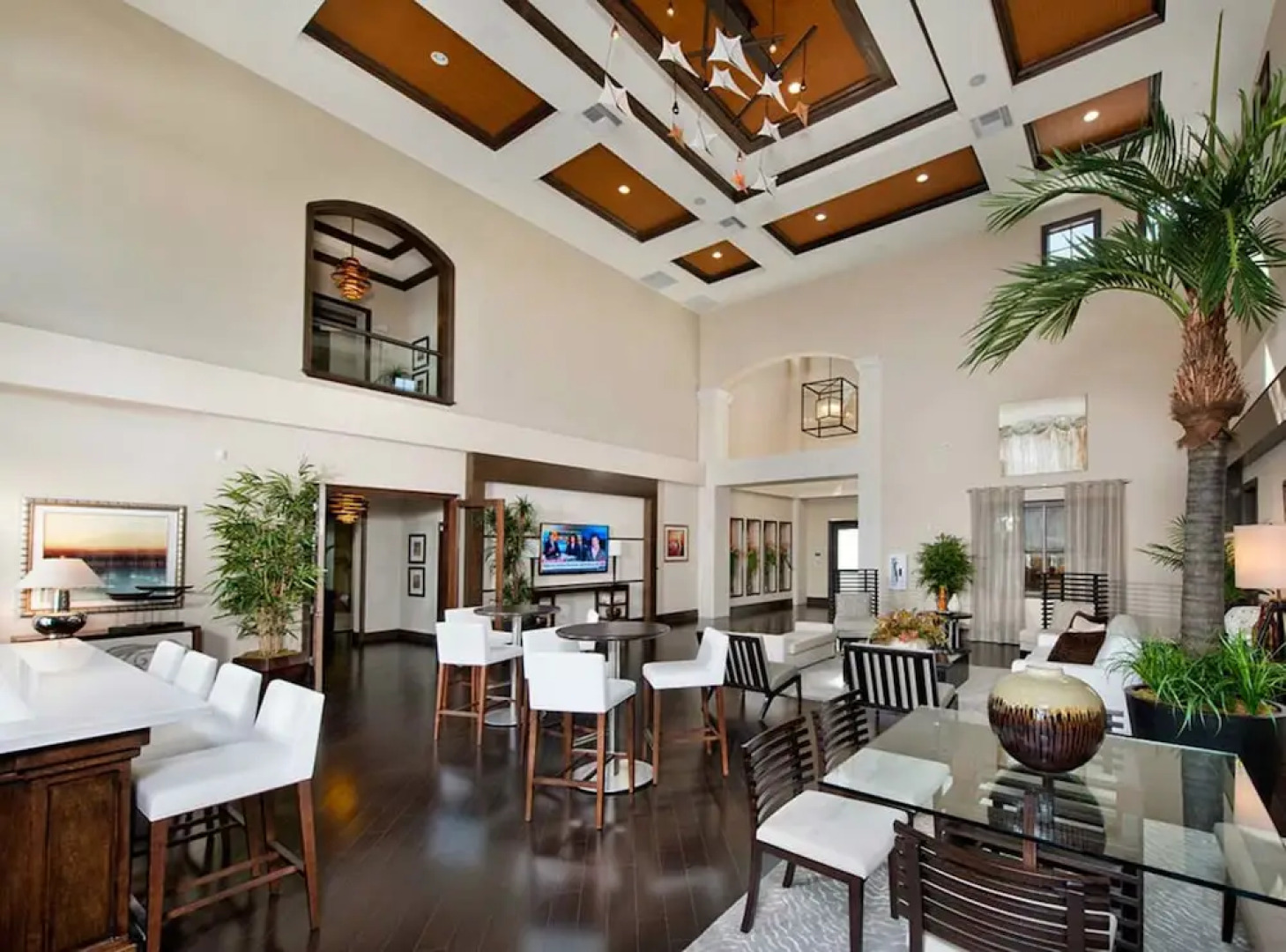 LYX Suites at Amli in Doral