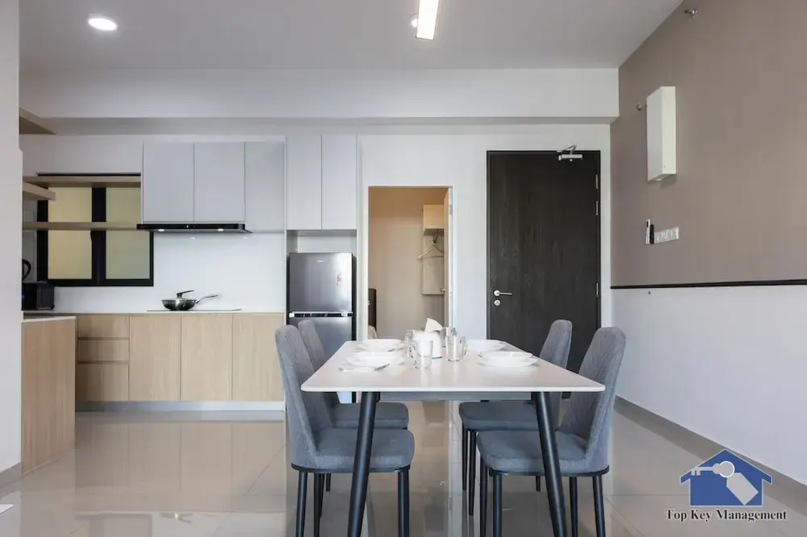 Sunshine Residence Suites