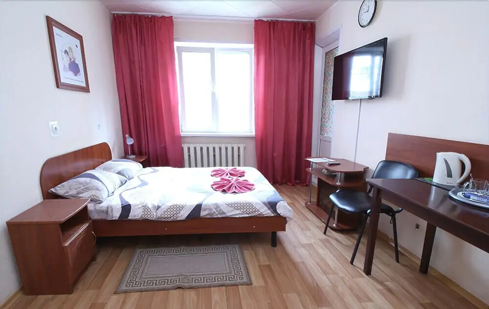 Вернадського 4 CityRooms