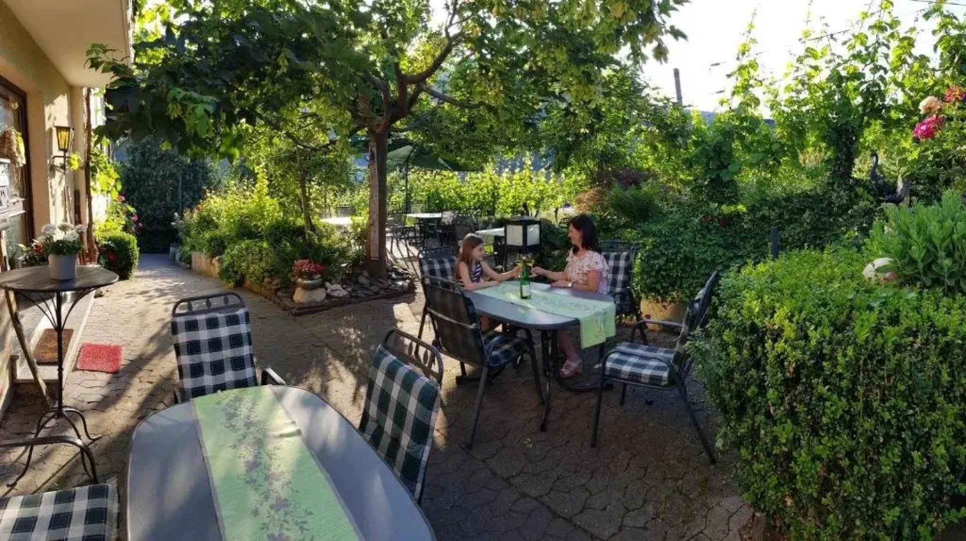 Weingut Erich Serwazi