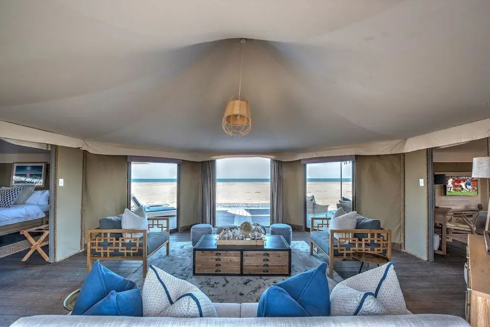 Kingfisher Retreat By Sharjah Collection