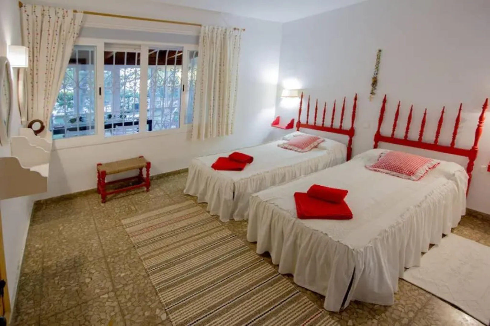 Casa Alboran Beachfront 9pax