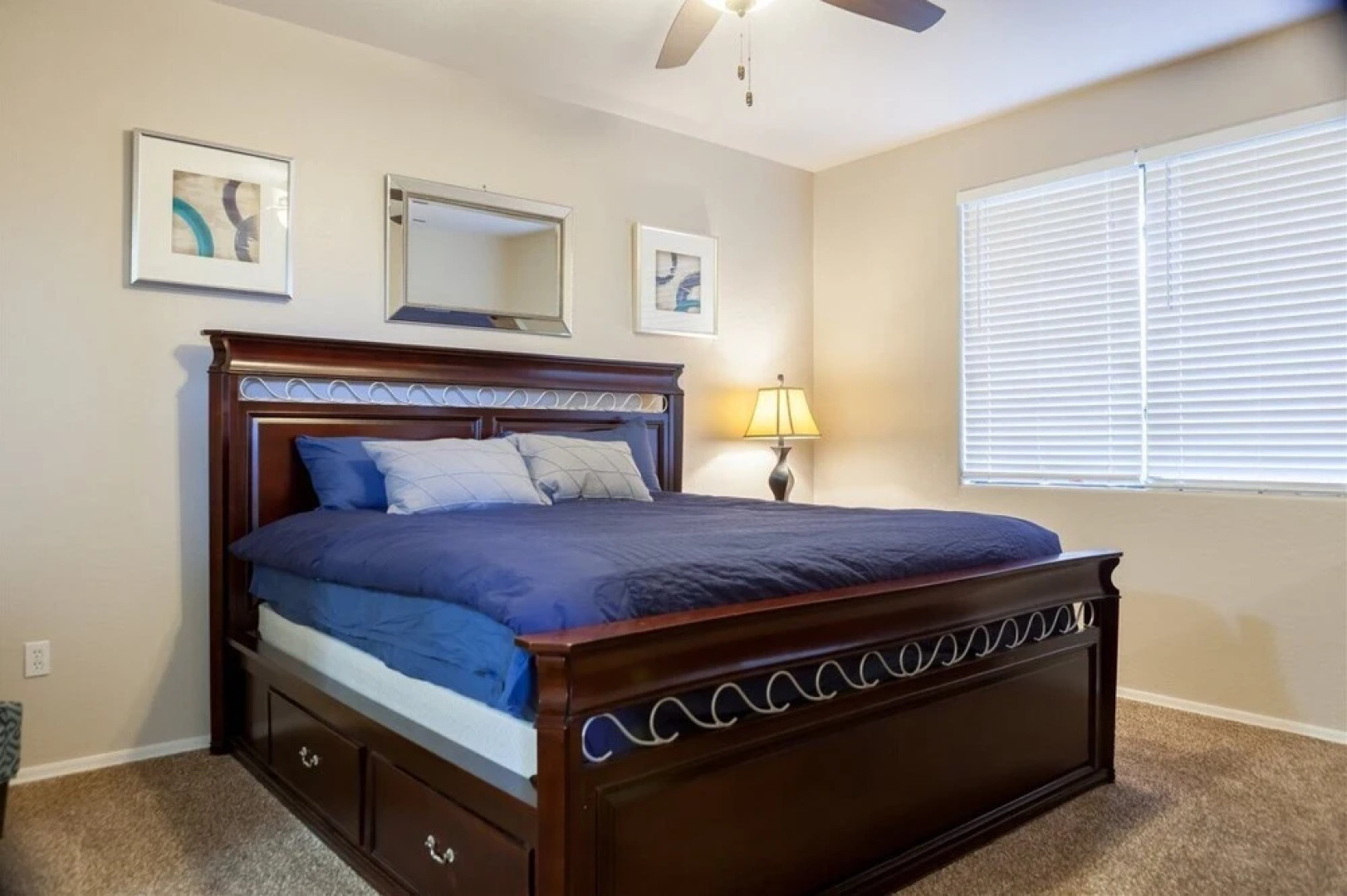 2BR Plus Ocotillo Townhome, Heated Pool, Spa, Gym