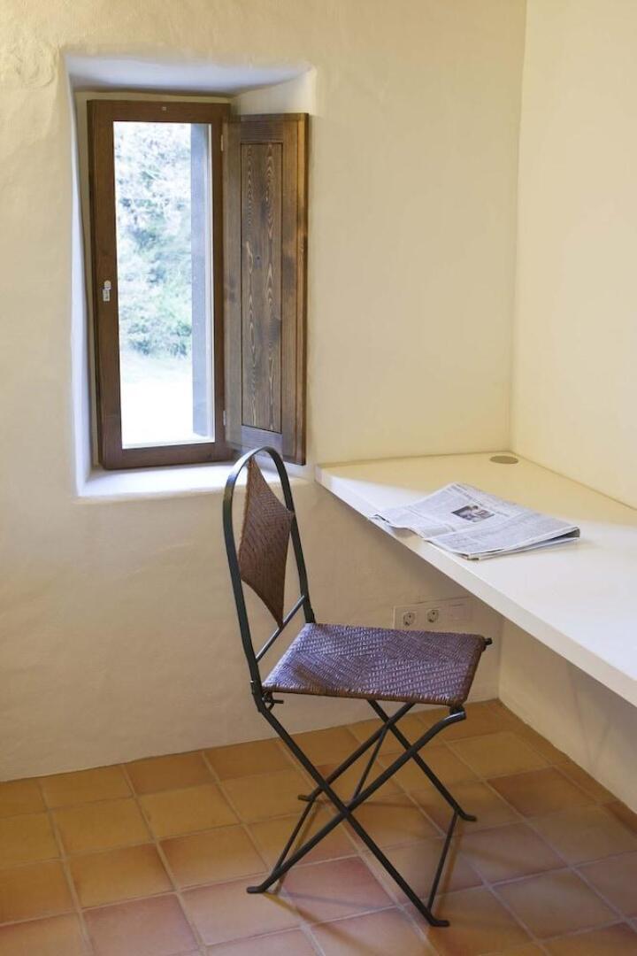 La Rectoria De Sant Miquel De Pineda