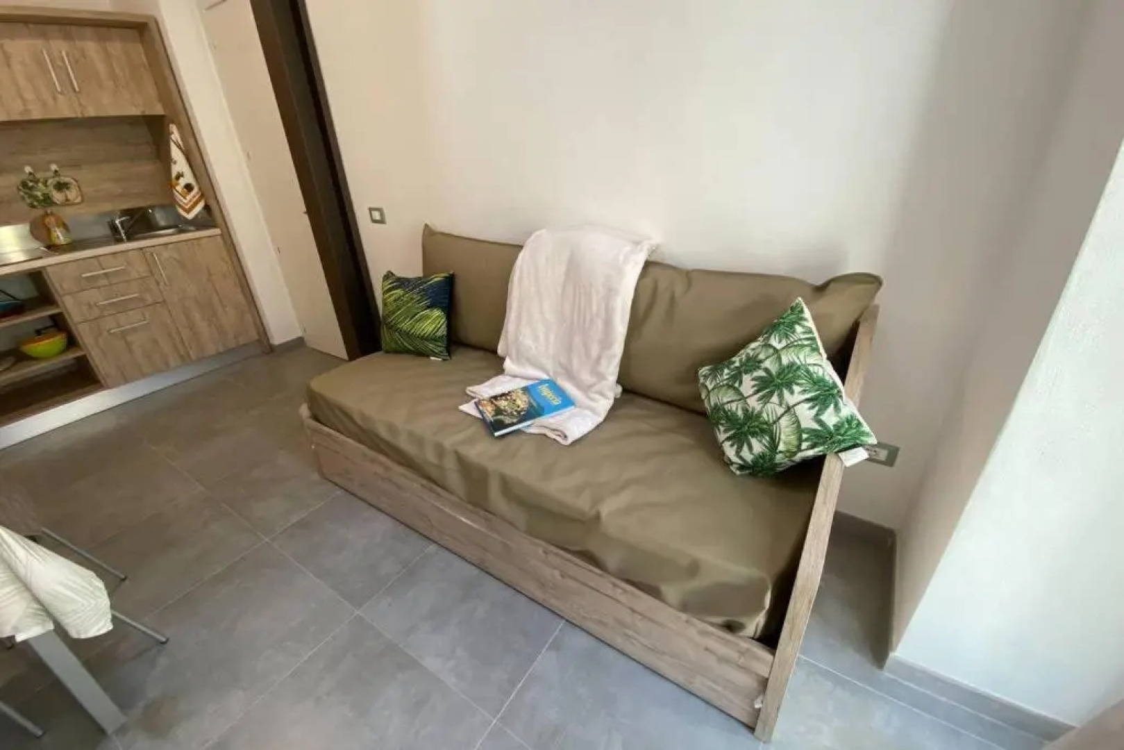 New Agriloft 4 Palms clima, giardino e Wi-Fi a 50 mt dal mare