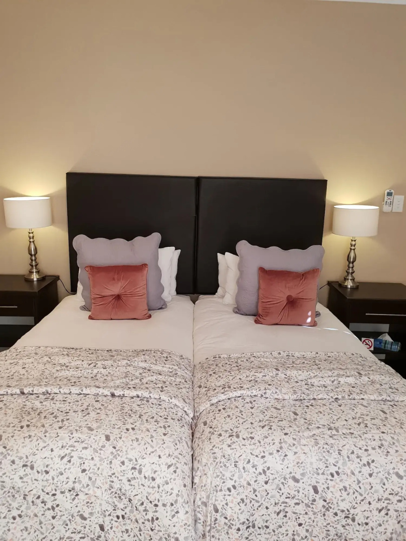 Oasis Shanti Backpackers
