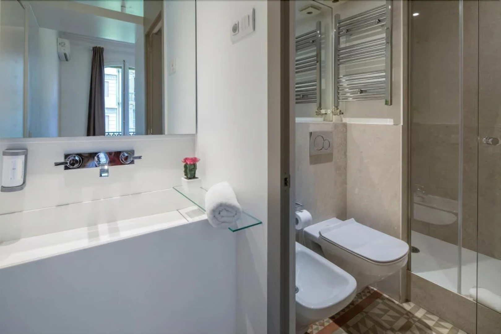 Habitat Apartments Garden View