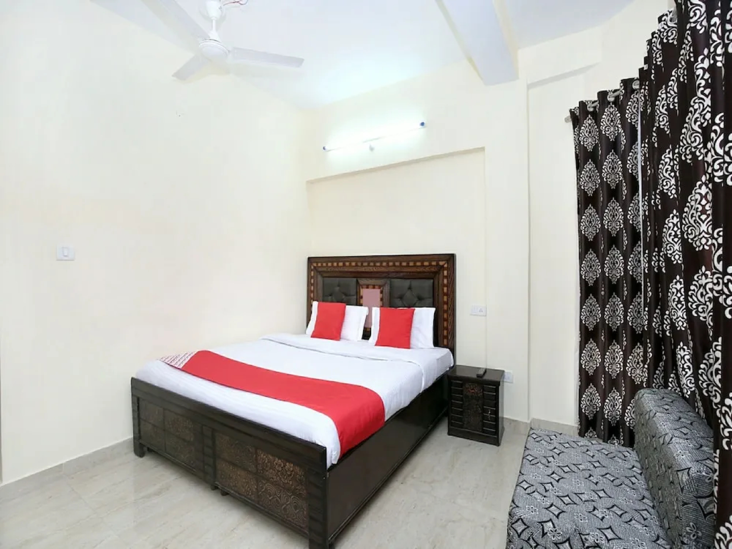 OYO 13228 Home 1BHK Aanji Solan