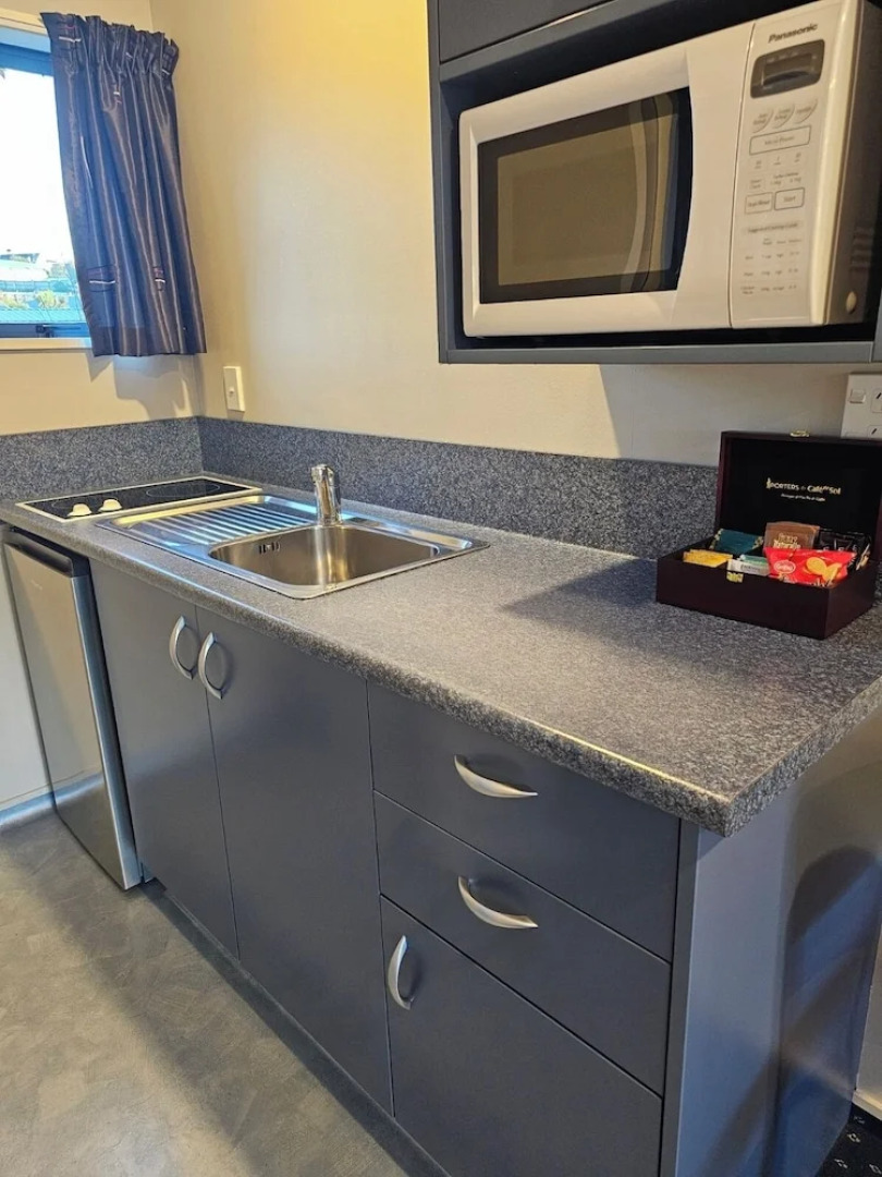 Bay City Motor Lodge