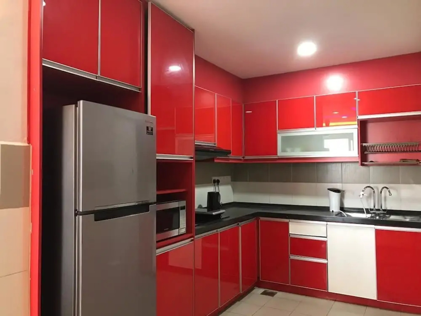 One South Garden Apartment