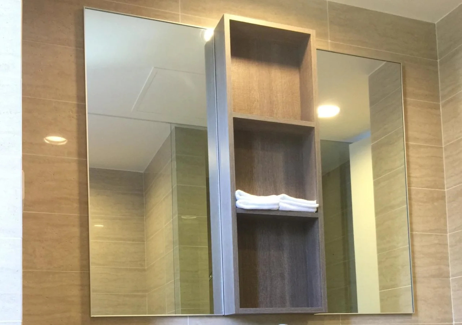 By The Sea-Panoramic Seaview Luxury Suite