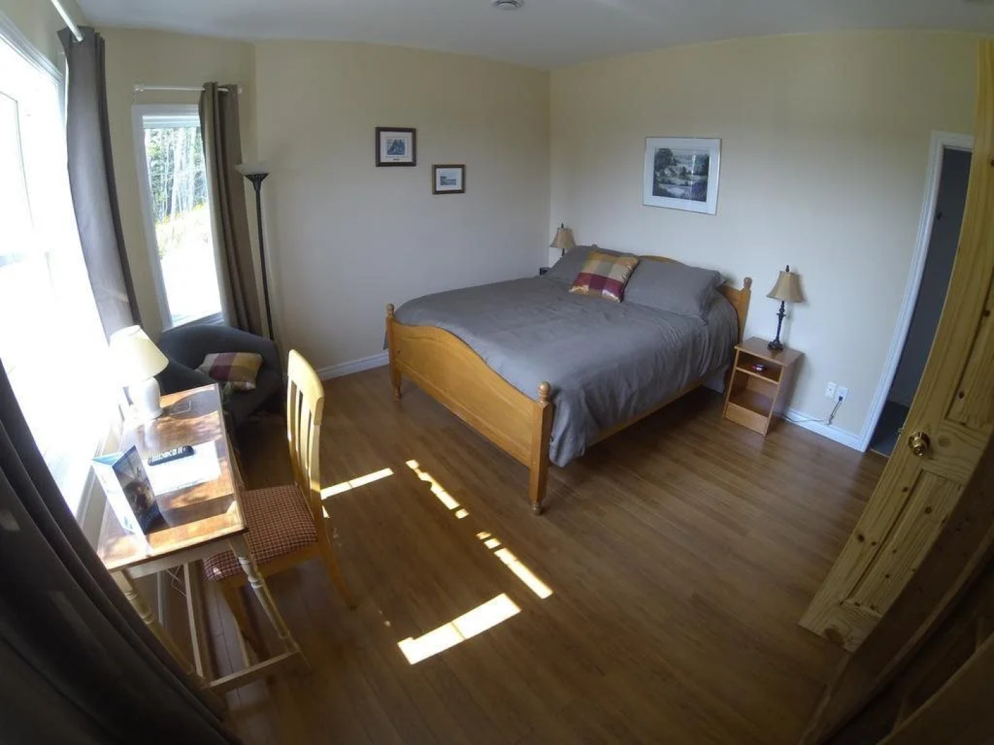 The Fiddle and The Sea B&B