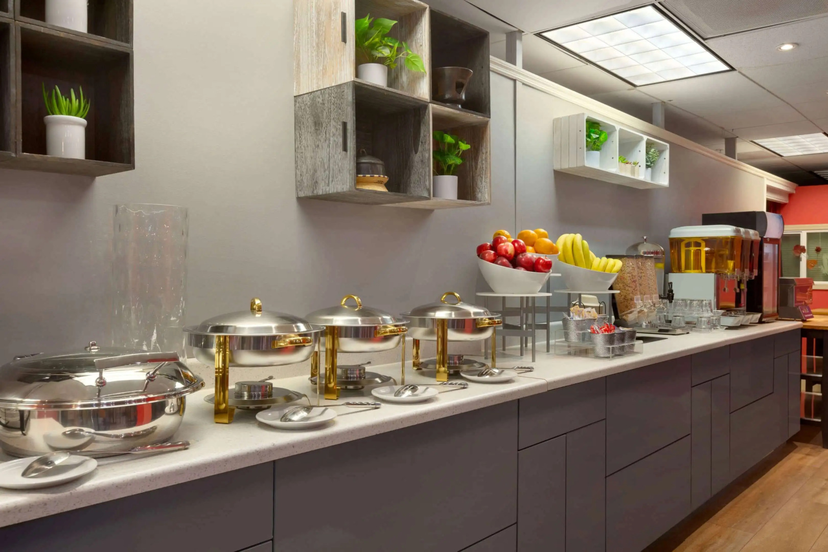 Ramada by Wyndham Oakland Downtown City Center